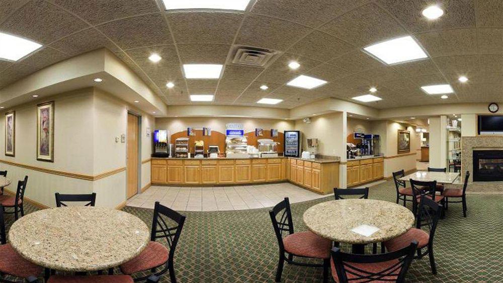 Holiday Inn Express Hotel & Suites Elkhart-South By Ihg Exterior photo