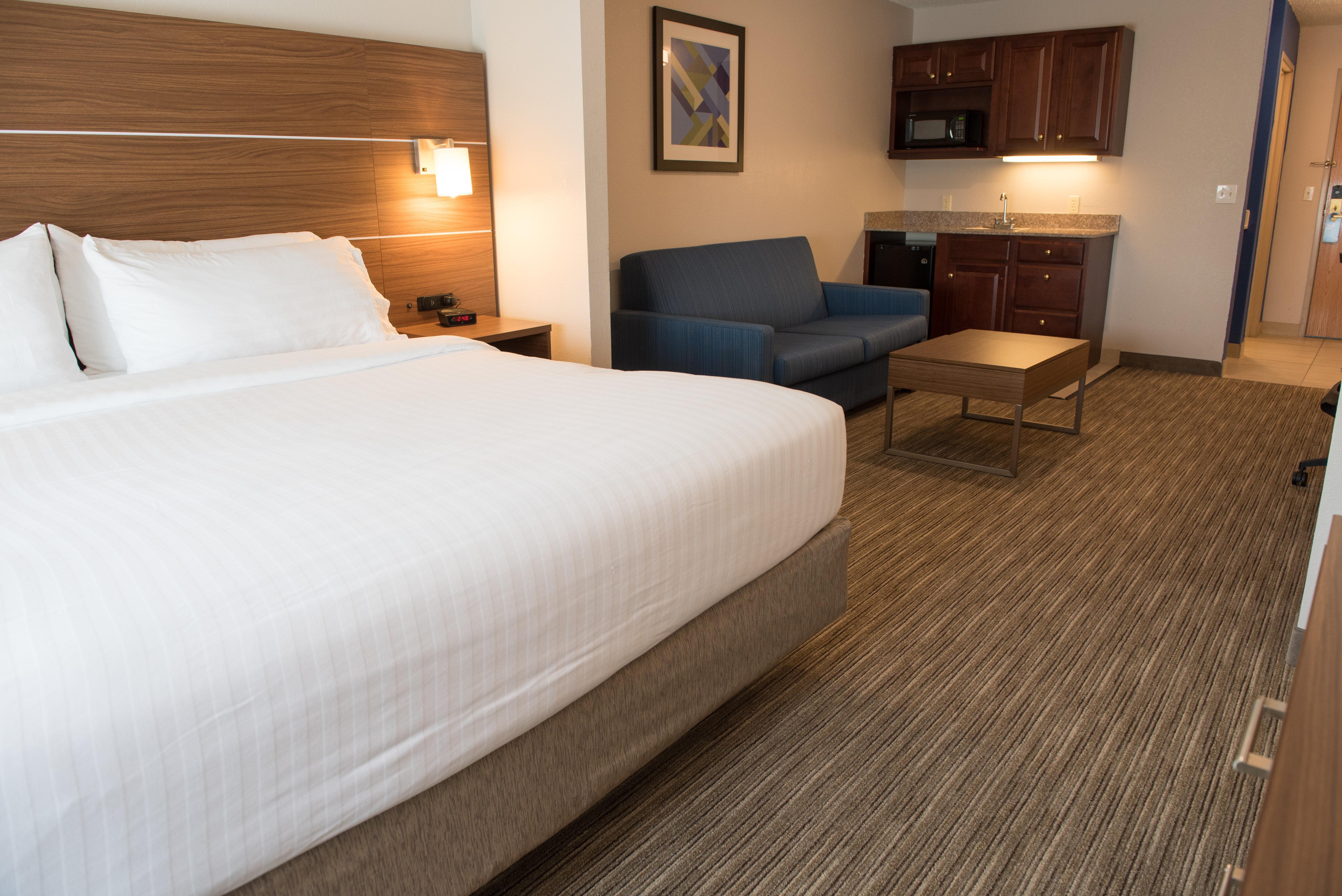 Holiday Inn Express Hotel & Suites Elkhart-South By Ihg Exterior photo