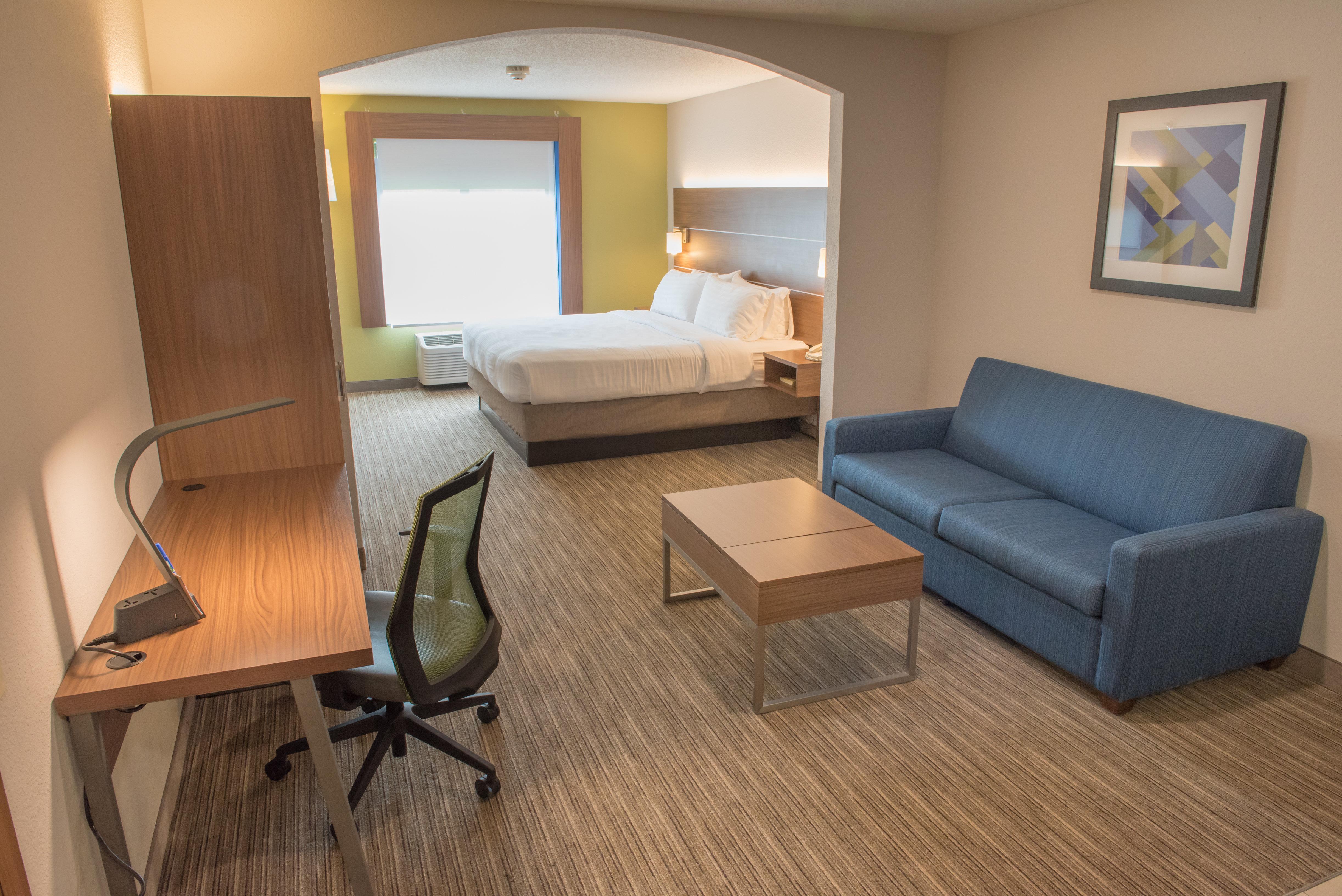 Holiday Inn Express Hotel & Suites Elkhart-South By Ihg Exterior photo