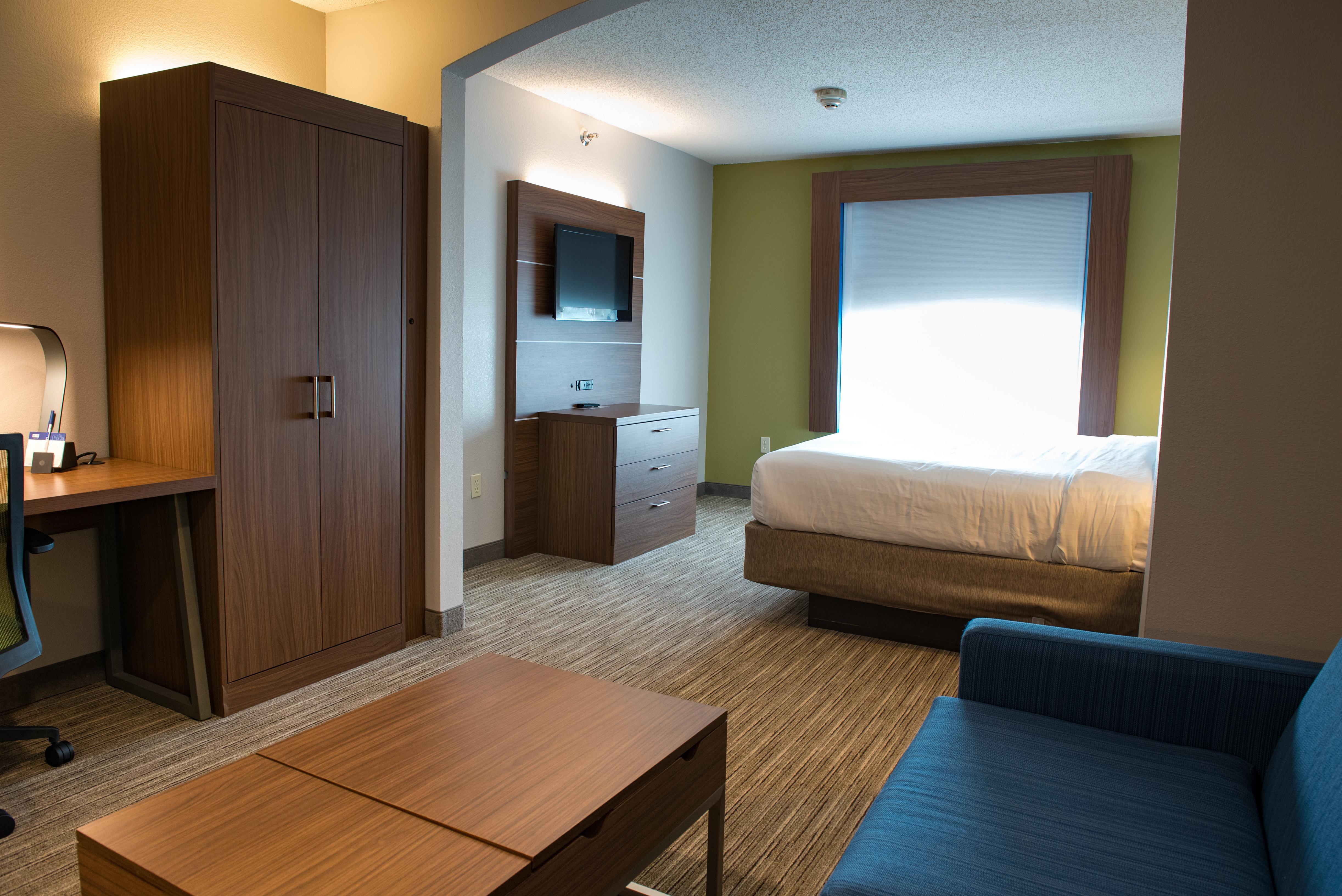 Holiday Inn Express Hotel & Suites Elkhart-South By Ihg Exterior photo