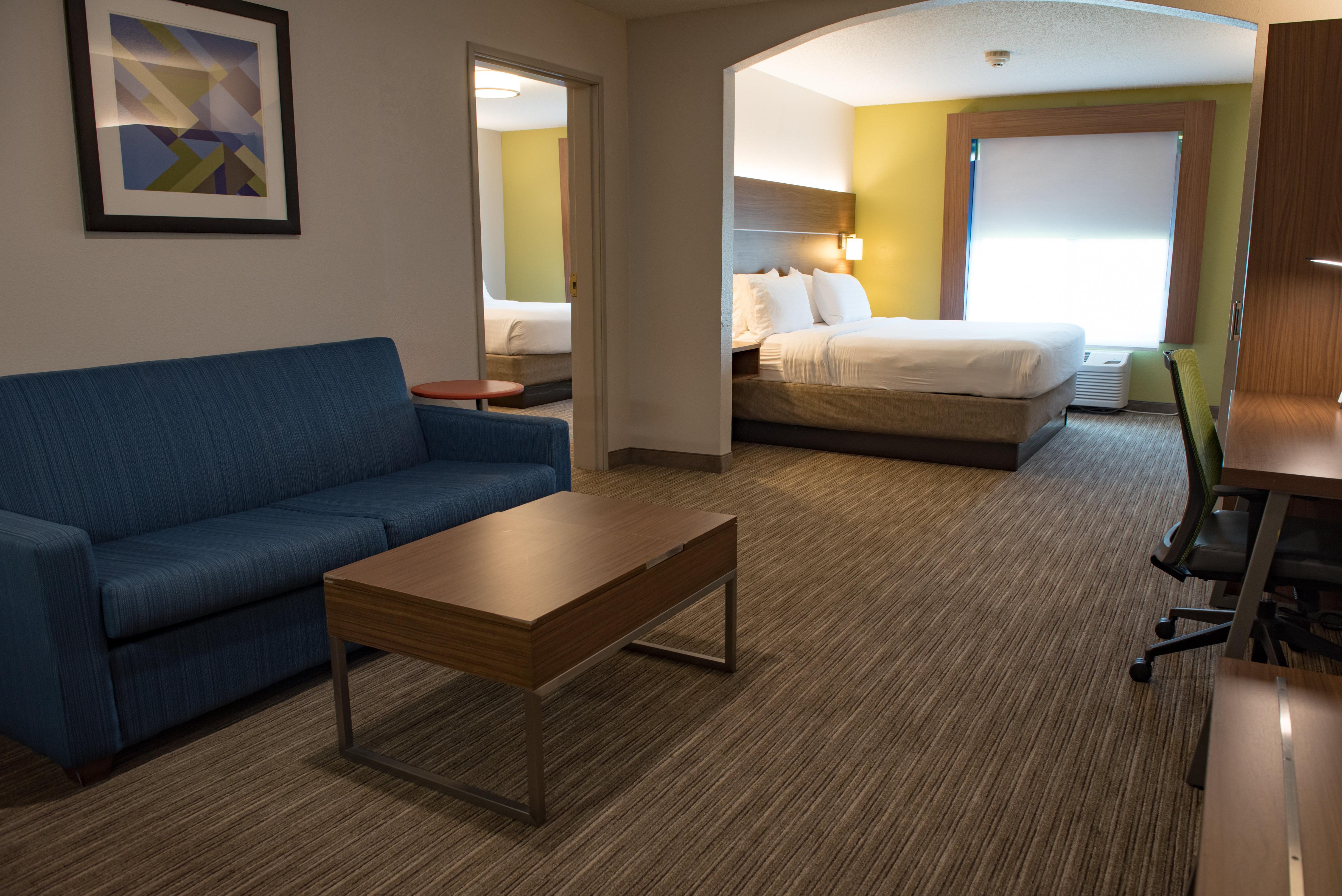 Holiday Inn Express Hotel & Suites Elkhart-South By Ihg Exterior photo