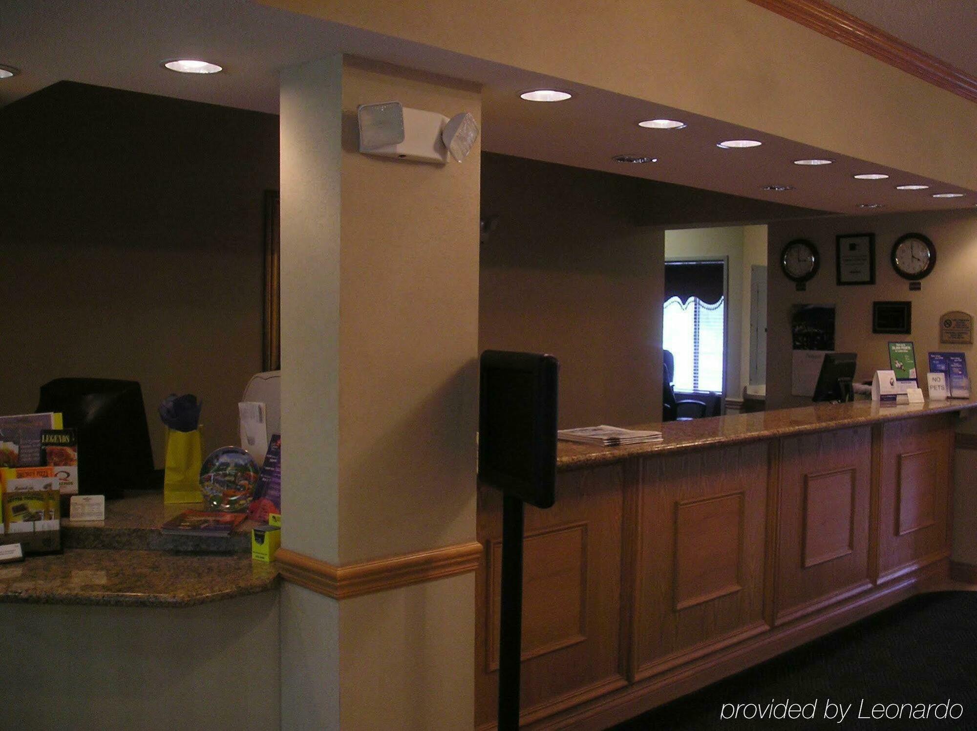 Holiday Inn Express Hotel & Suites Elkhart-South By Ihg Interior photo